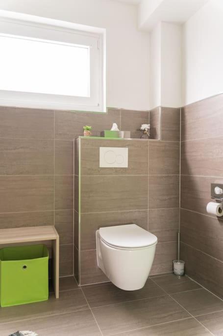 Ferienhaus Schoene Aussicht Ferienwohnung Gruen Hemfurth-Edersee Dış mekan fotoğraf